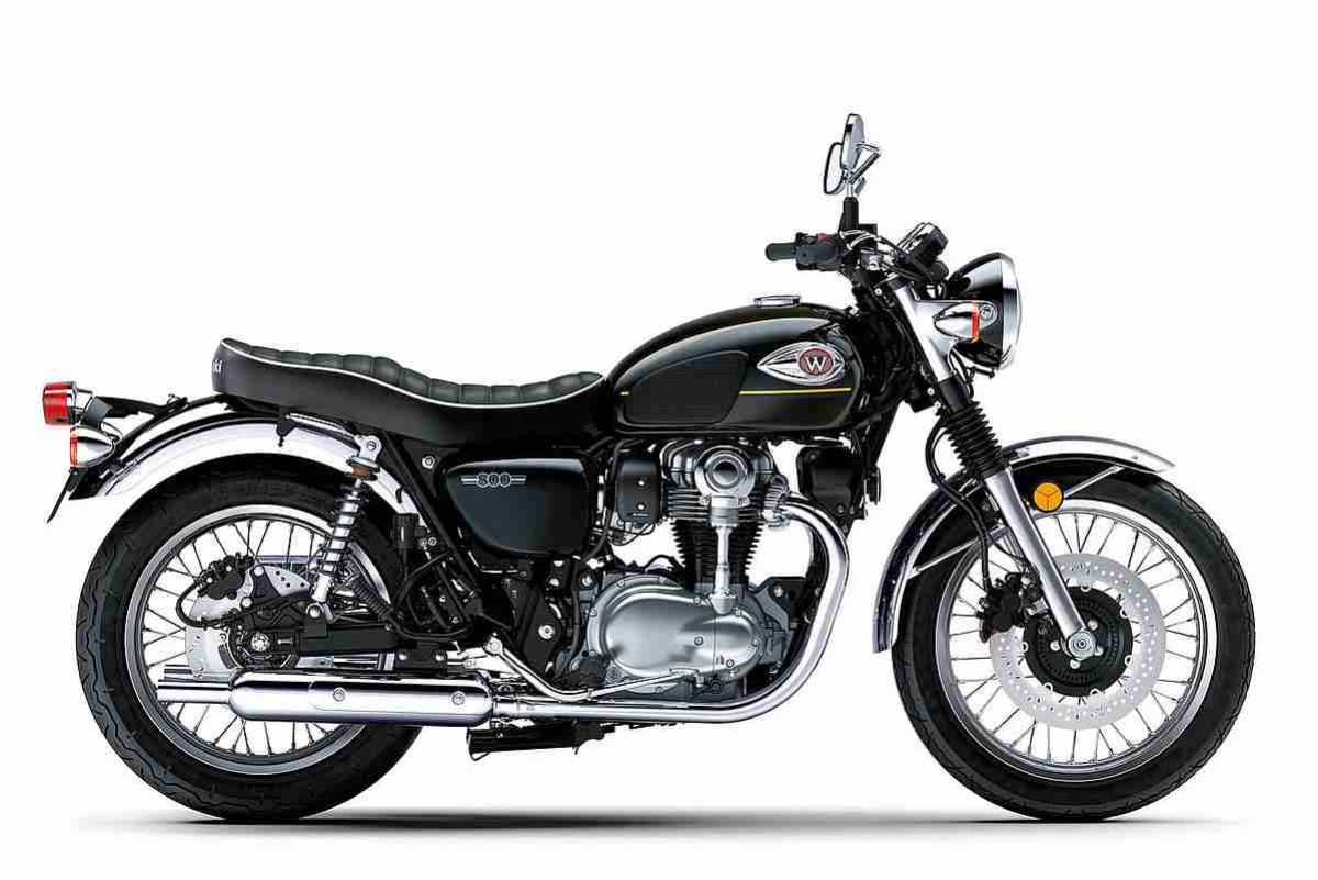 Kawasaki W800 2025: nuevos colores para la icónica retro