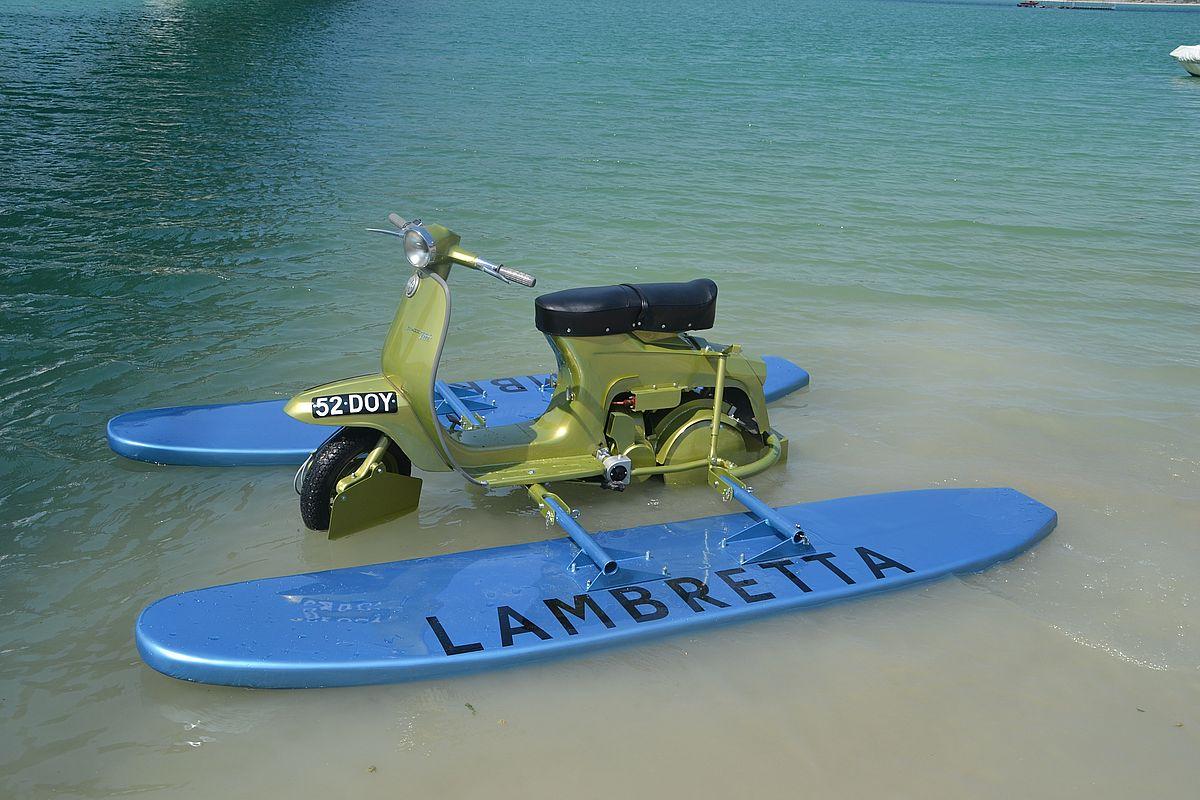Moto de ensueño: Lambretta J125 anfibia réplica de 1965