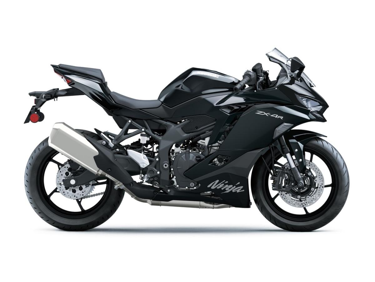Kawasaki Ninja ZX-4R y RR en otoño por 9450 y 10 150 euros