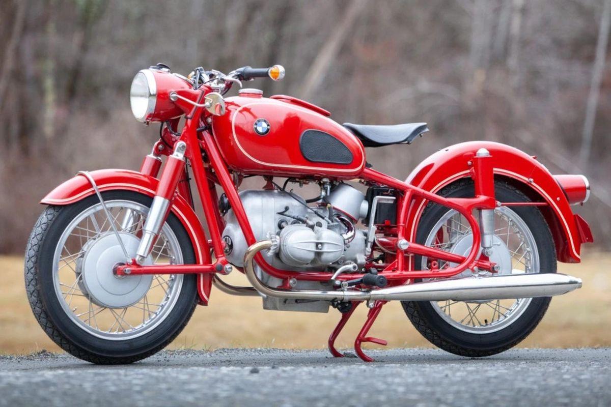Moto de ensueño: BMW R69S de 1964 ¡por 32 000 euros!