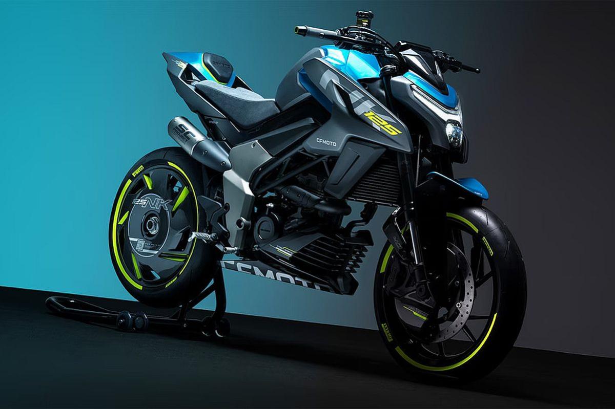 CFMoto 125 NK: casi una Moto3 con basculante monobrazo