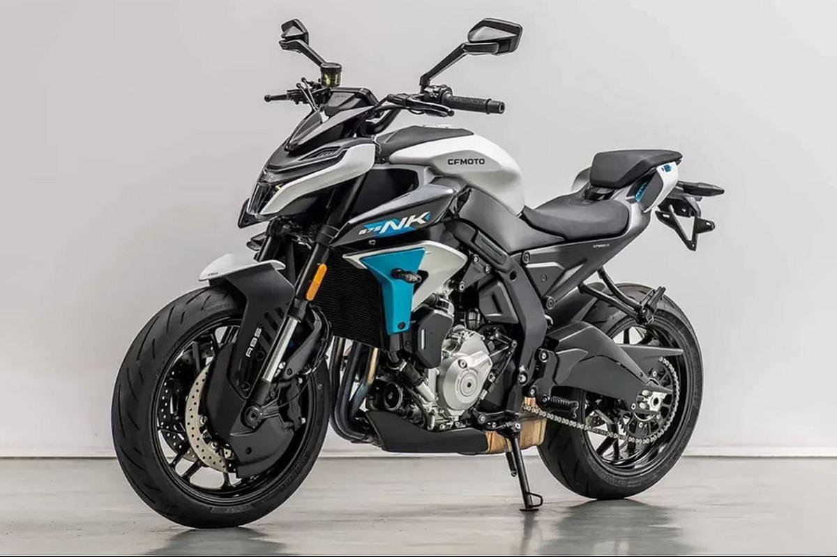 Nueva CFMoto 675 NK: naked tricilíndrica de 95 CV y 189 kg