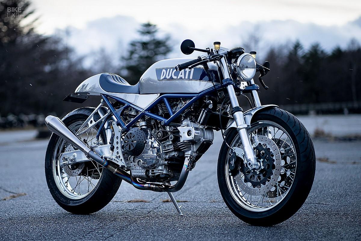 Ducati Monster M900 46Works: homenaje a los años 70