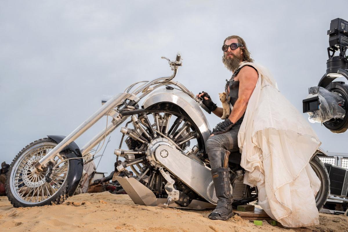 La nueva película de Mad Max: motos cada vez más locas
