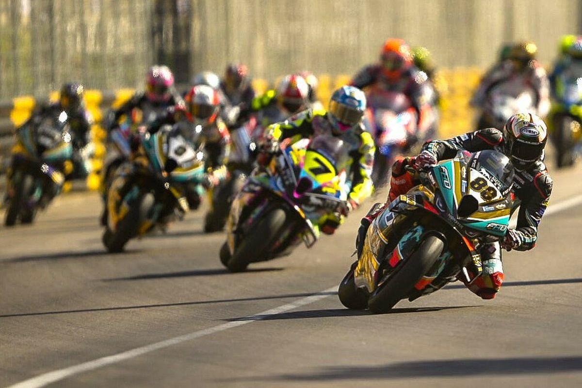 Peter Hickman gana el GP de Macao 2023