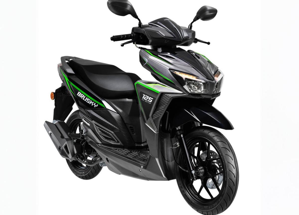 Kawasaki Brusky 125: scooter Kawasaki para el A1 por 1300 euros