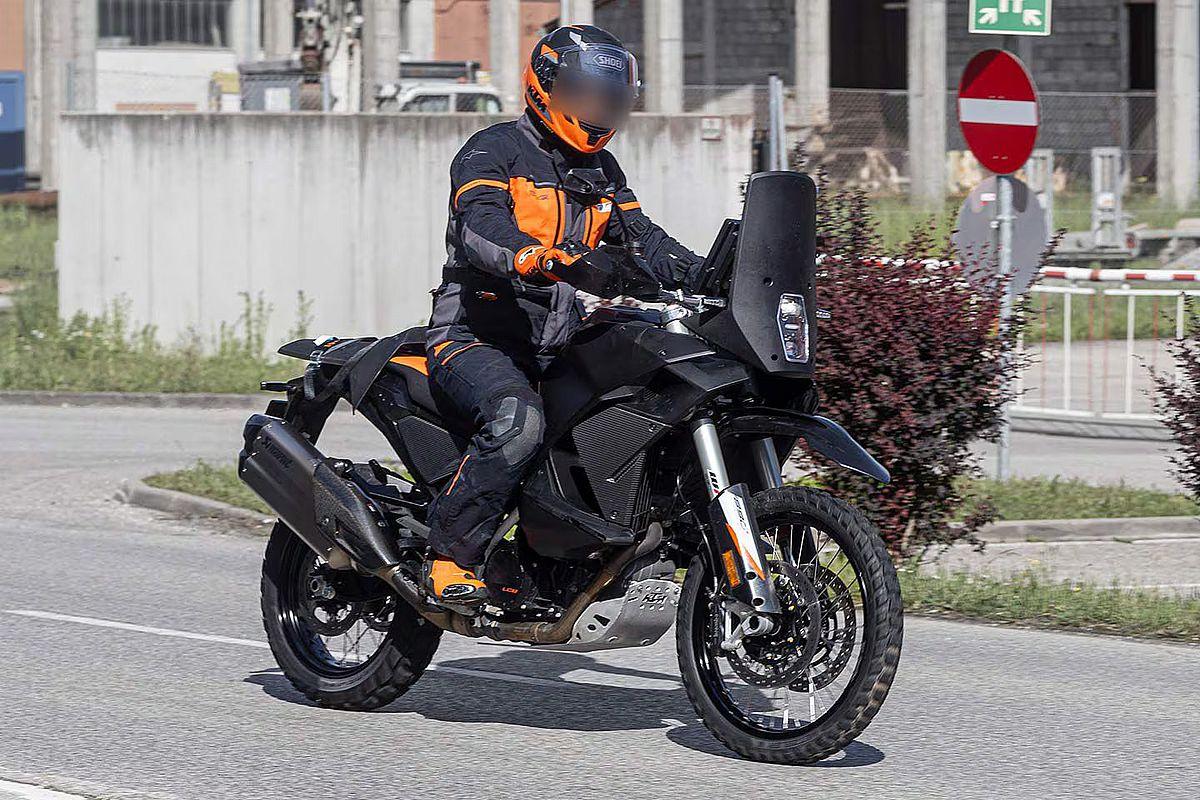 Nuevas KTM 1390 Rally, Super Adventure y ¿1490?