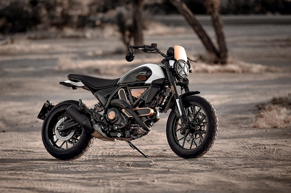 Ducati Scrambler 10 Aniversario Rizoma Edition: muy personal
