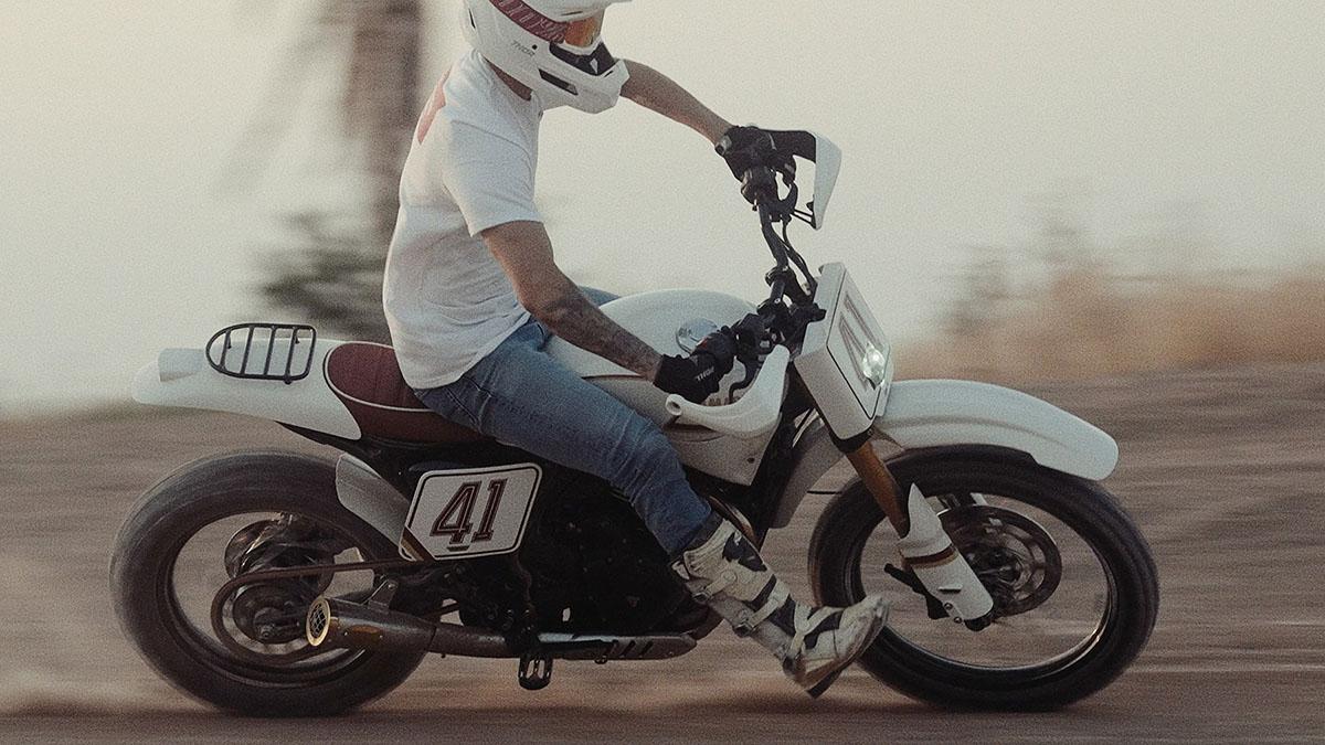 Tamarit gana Triumph Originals 2026 con su interpretación de la Scrambler 400 XC
