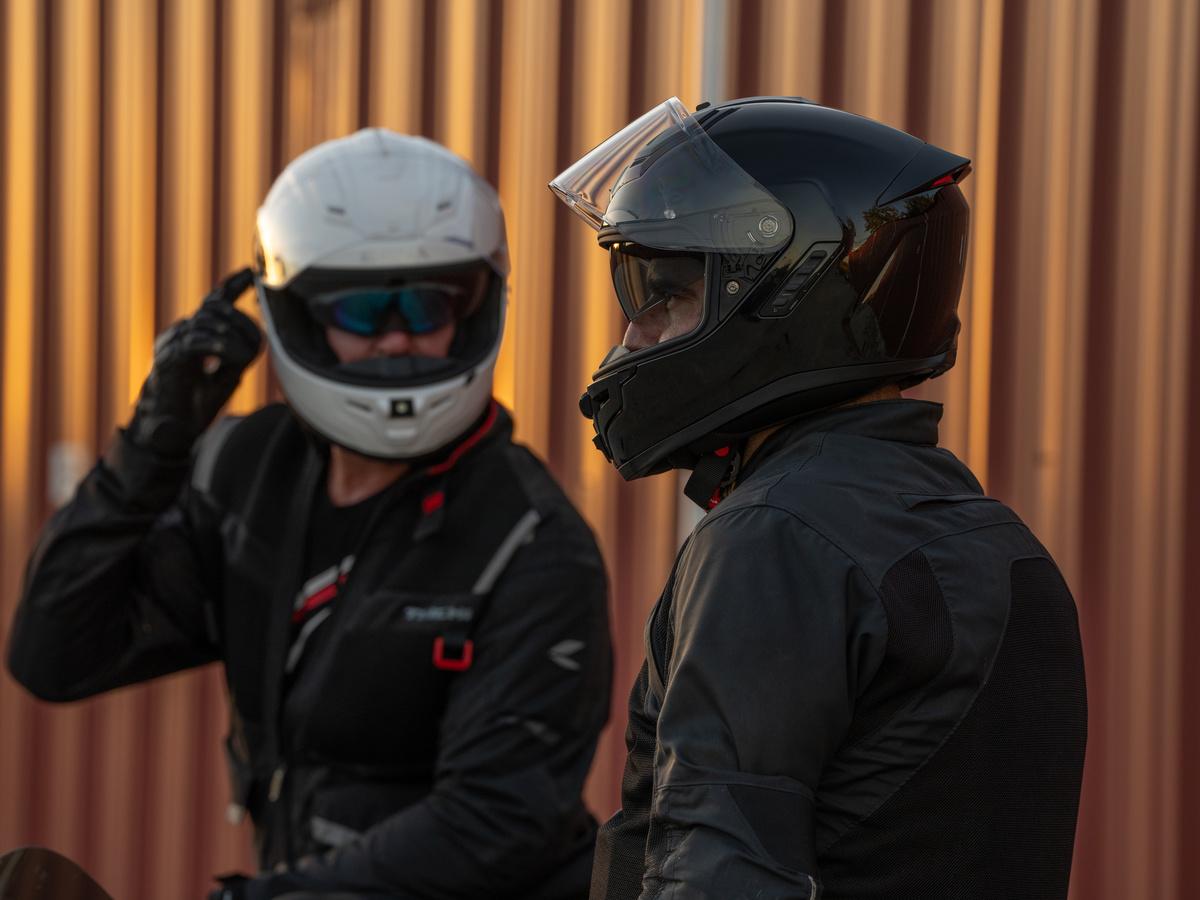 Novedades SENA en el EICMA 2025: 6 intercomunicadores y 9 cascos