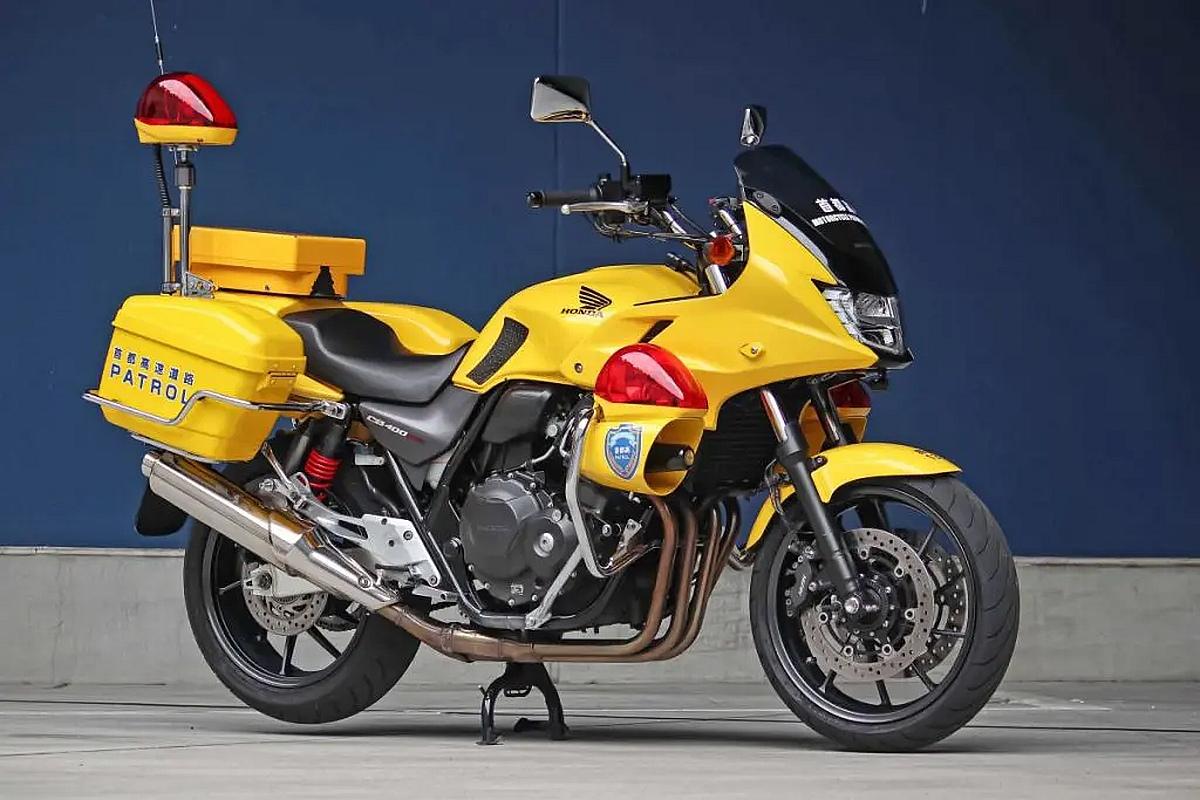 Shutoko Patrol: las motos amarillas que salvan vidas