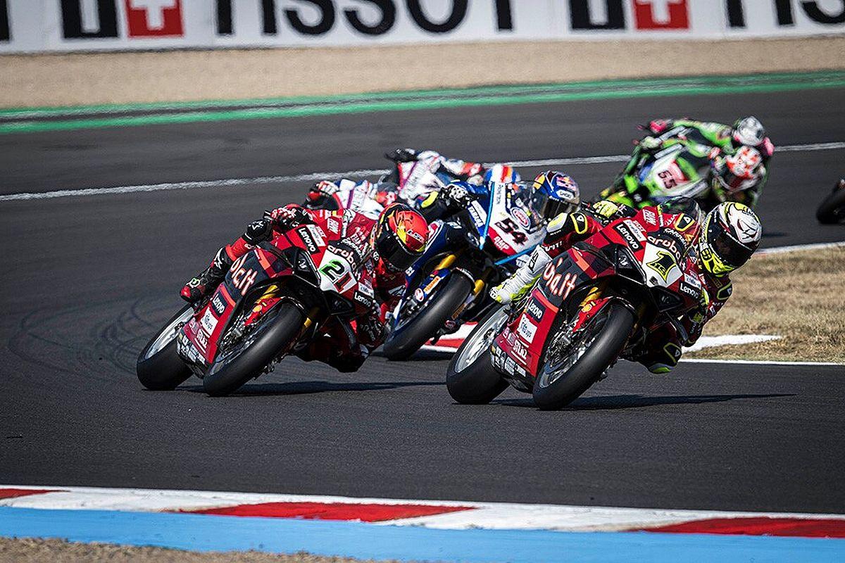 Mundial de SBK Francia 2023: Bautista para el golpe