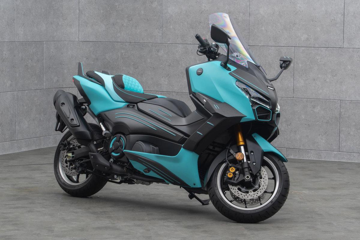 Yamaha TMAX 560 Mansory: la preparación más lujosa para el rey de los scooter