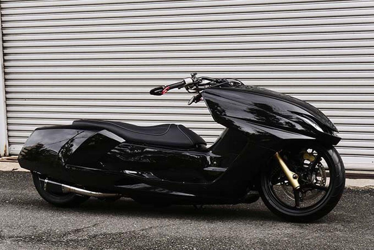 ¡Scooter con rueda de 17 pulgadas de Yamaha R1!