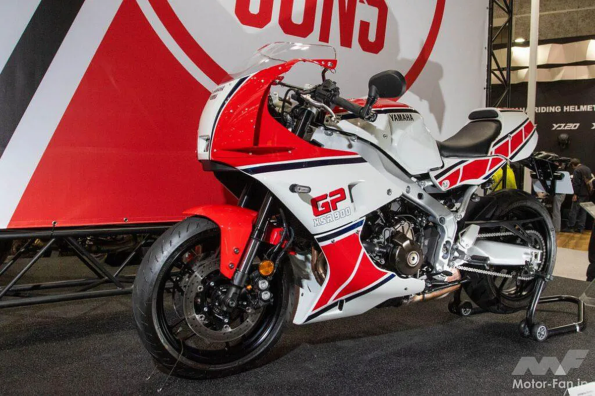 Yamaha XSR900GP Wise Gear: ¡Kenny Roberts replica!