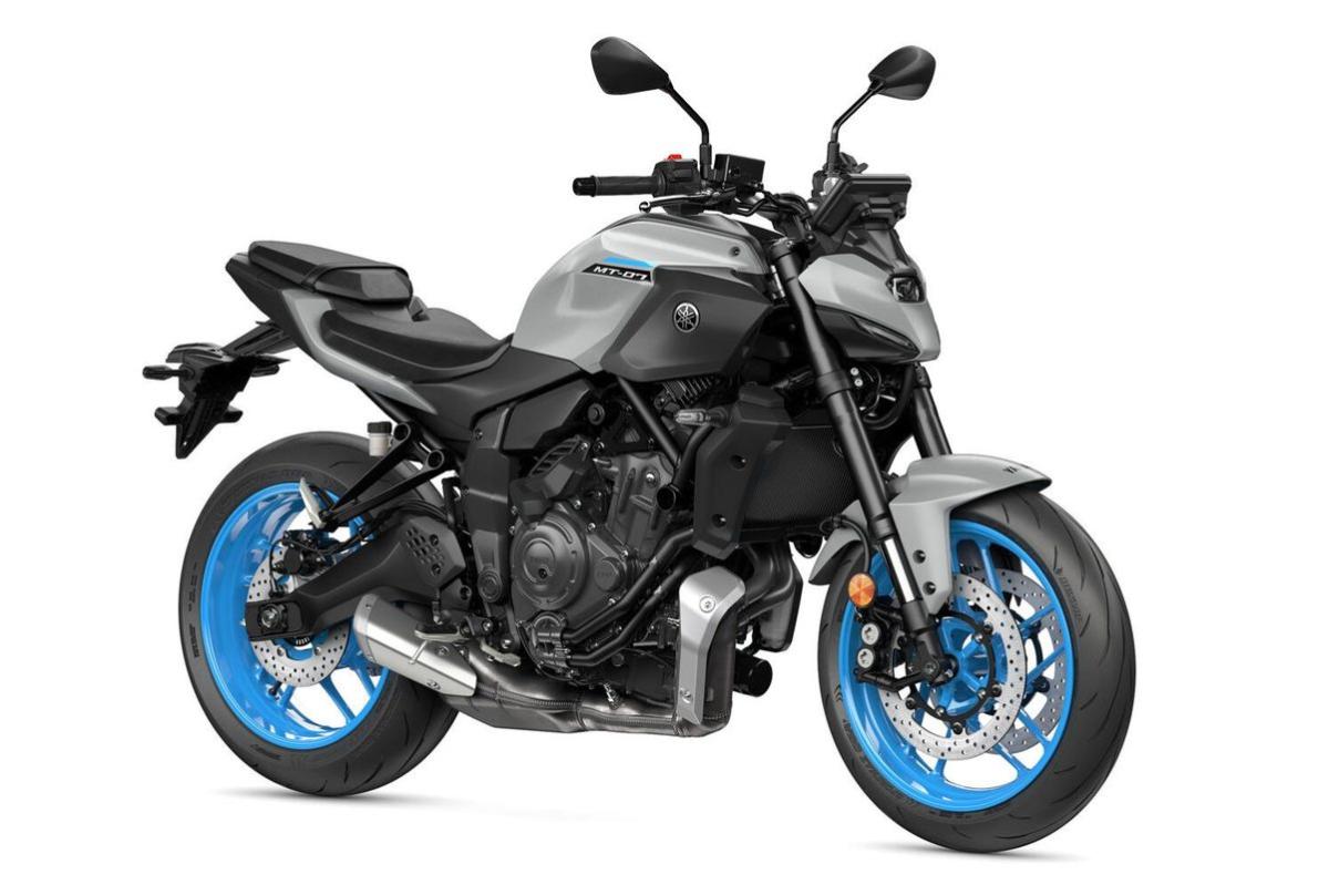 Yamaha MT-07 2025: más ligera, más electrónica y ¡automática!