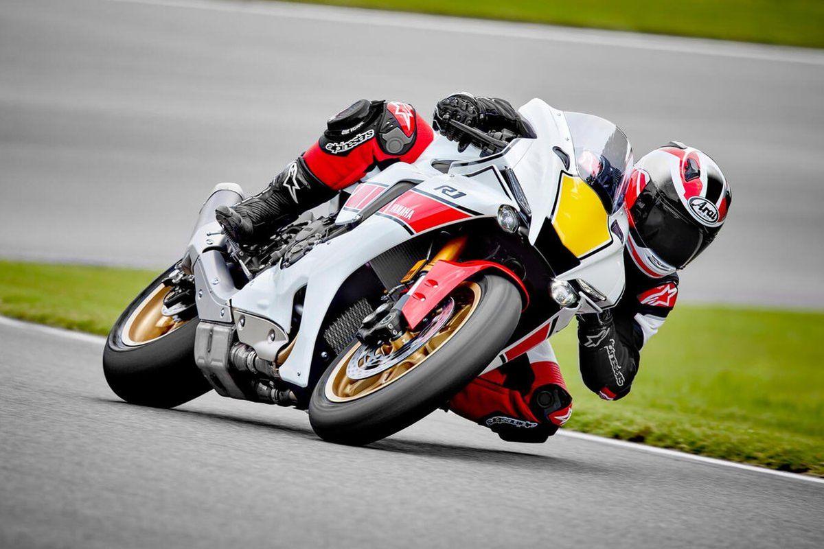 ¿Presentará Yamaha una nueva R1 en 2023?