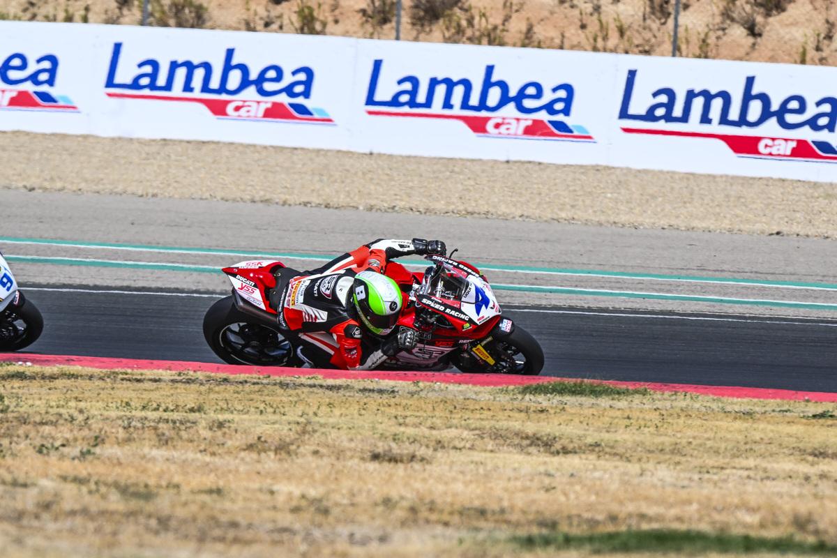 ESBK 2025 Navarra 2: Steven Odendaal afianza su liderato