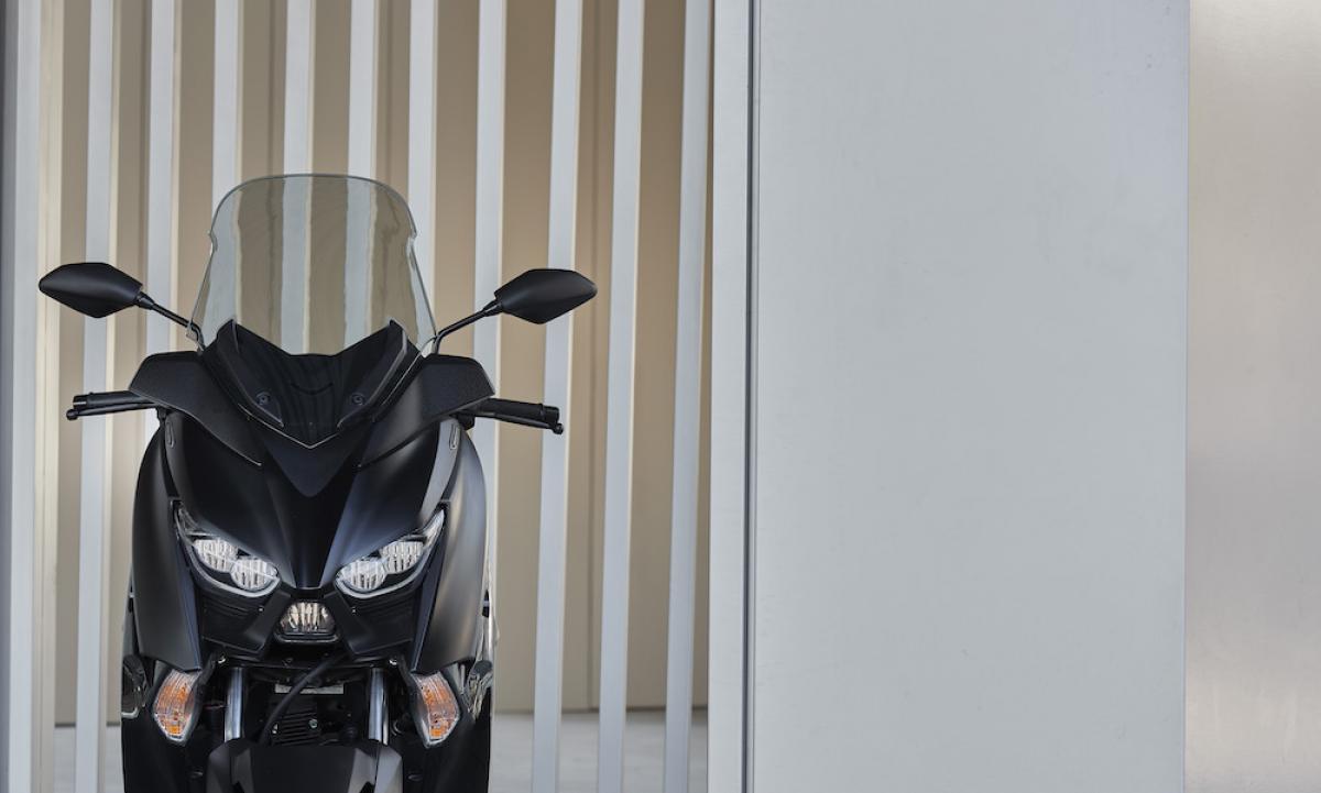 Xmax1