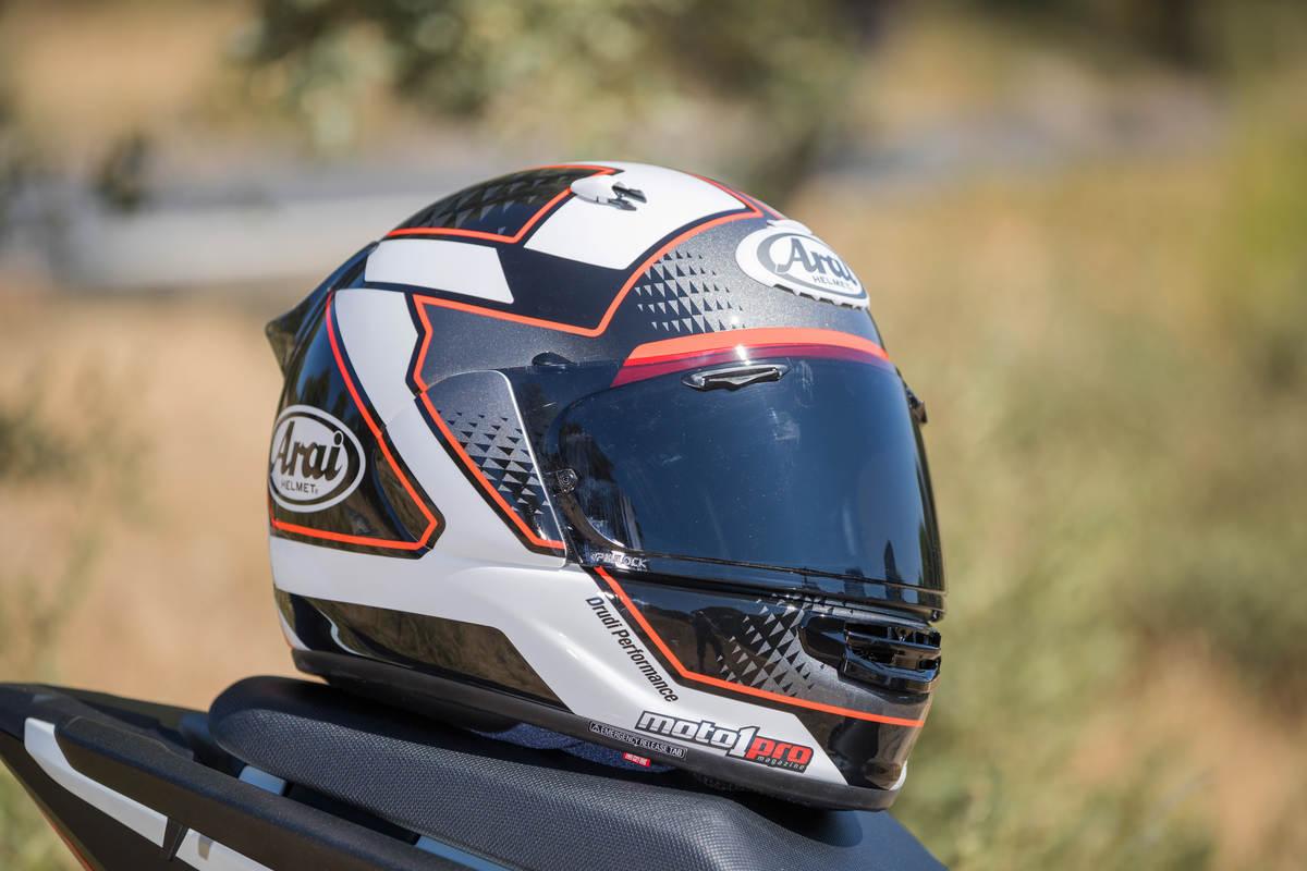 Prueba casco Arai Quantic 2026: un sport-turismo de alta gama ideal