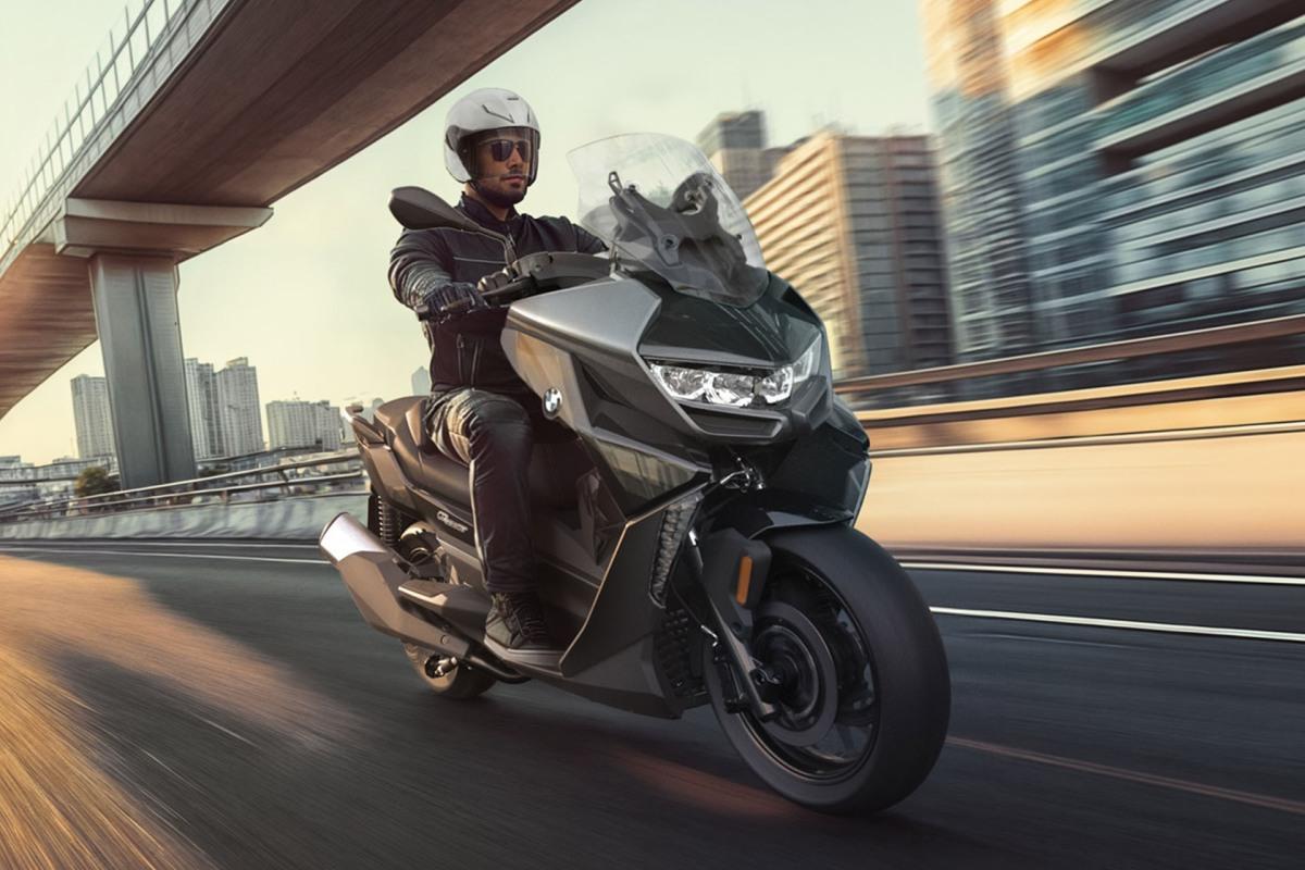 Moto nueva… ¿merece la pena el renting en vez de comprarla?