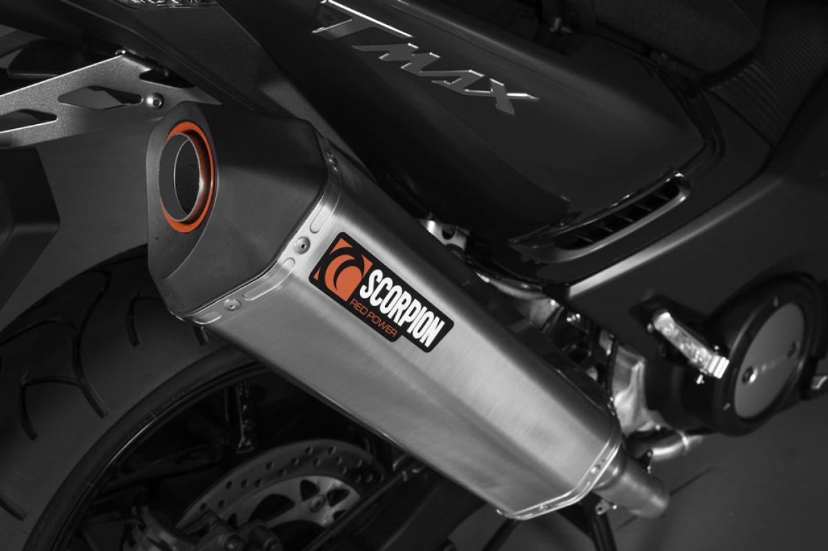 Escape Scorpion Serket Yamaha TMax 530