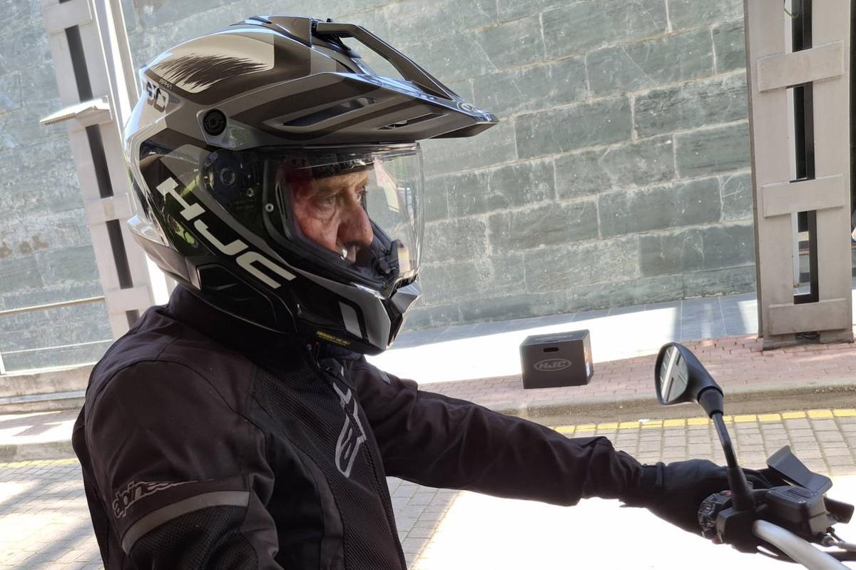 Prueba Casco HJC RPHA 60: la polivalencia de una moto trail, en la cabeza