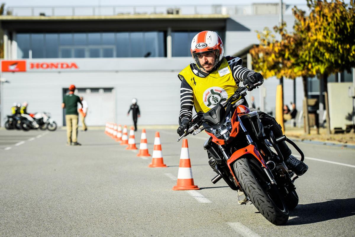https://www.moto1pro.com/sites/default/files/honda-his-35.jpg