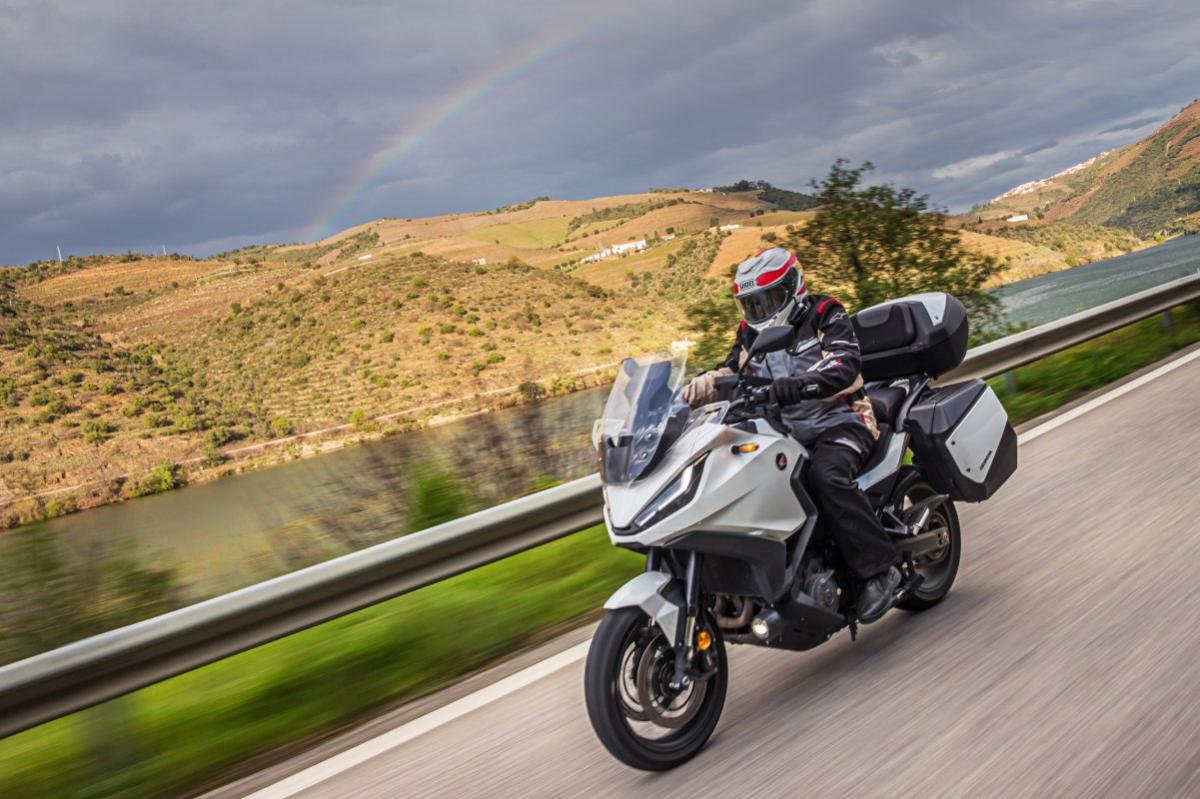 Honda NT 1100 Experience: a Oporto en una Gran Turismo de raza