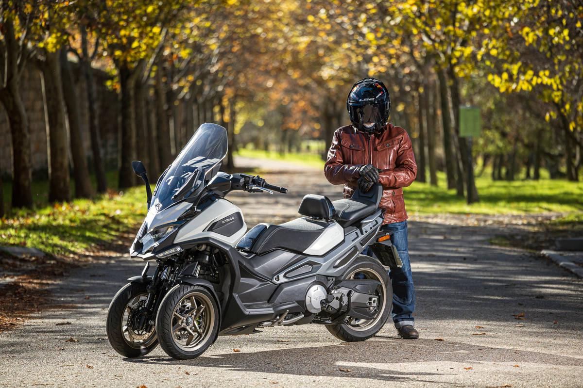 Las mejores motos y scooter de 3 ruedas para carnet B