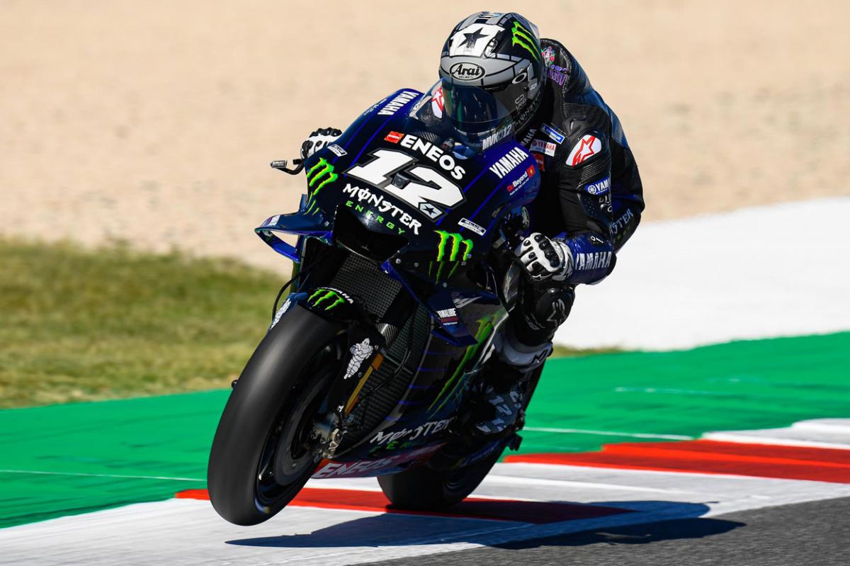 Maverick Viñales durante los entrenamientos del viernes del GP de San Marino