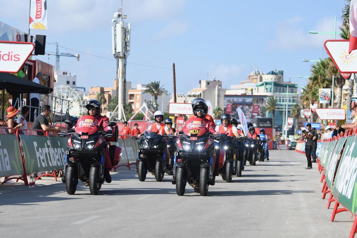 yamaha niken la vuelta