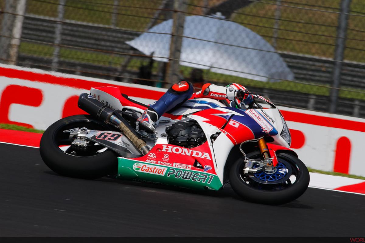 Nicky Hayden gana en SBK en Malasia