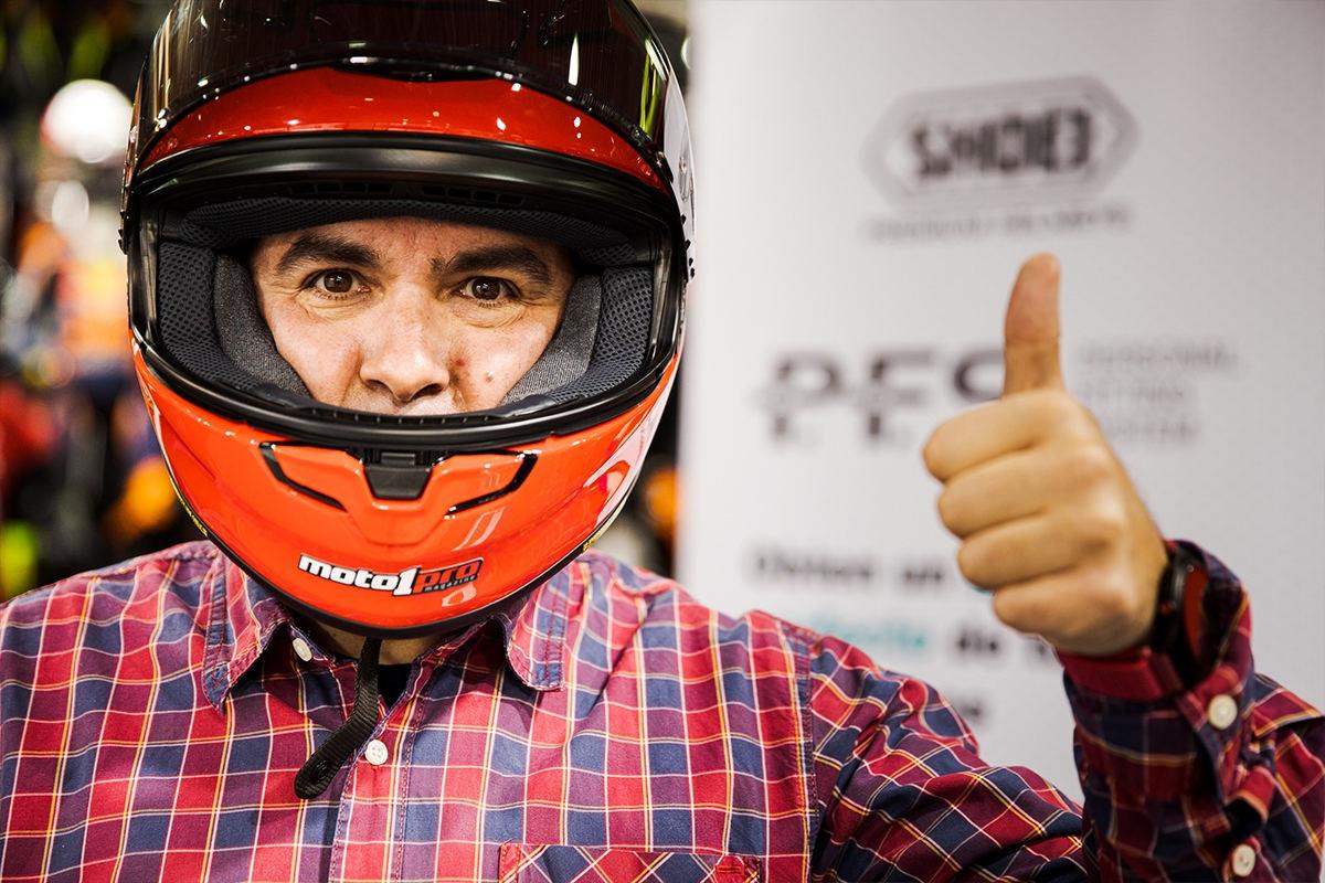 Tu casco a medida con el PFS de Shoei: así funciona
