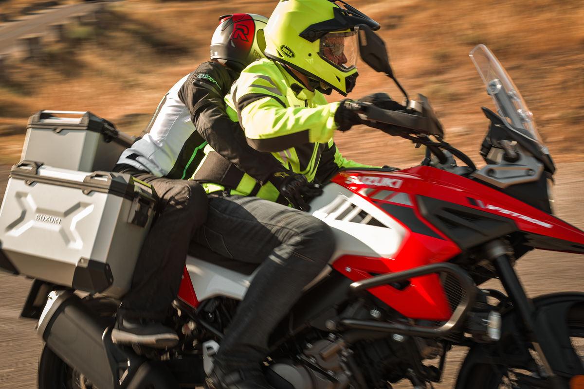 El pasajero en moto: la importancia de un buen paquete