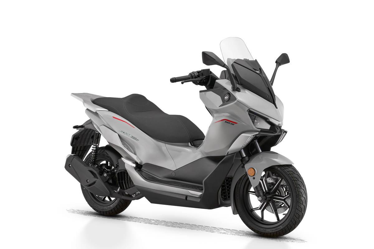 QJ Motor FORT 125N, potencia para la ciudad