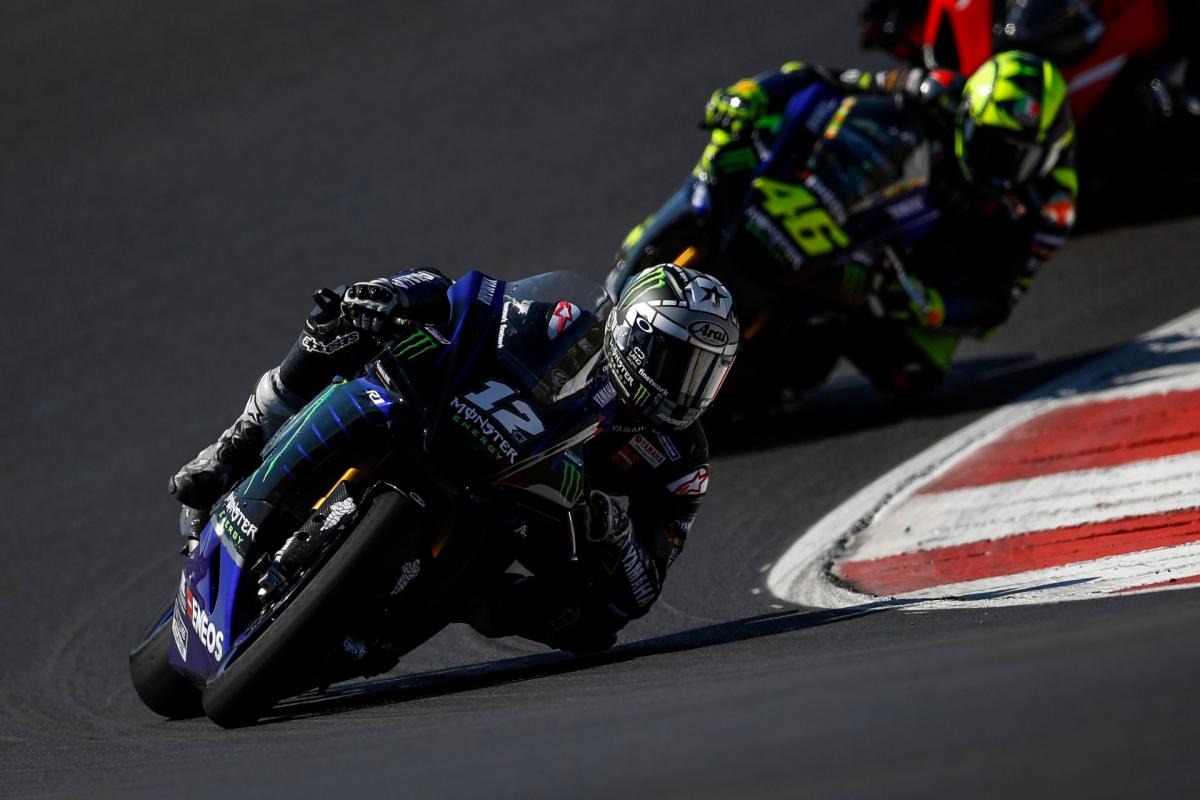 Las Yamaha ruedan en Portimao