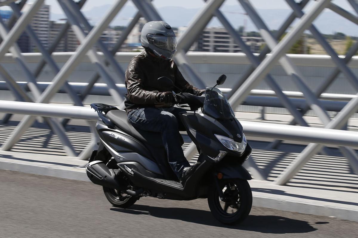 moto ciudad