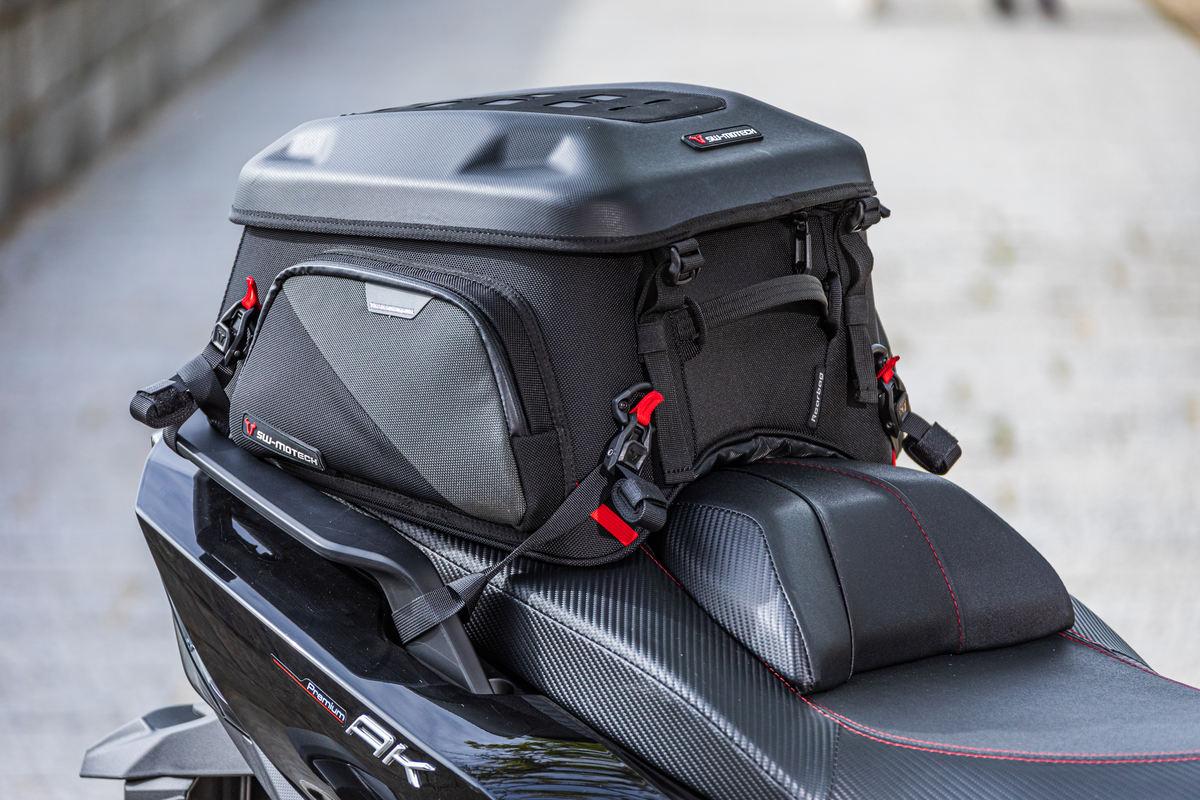Prueba bolsa SW Motech PRO Rearbag: la maleta más flexible