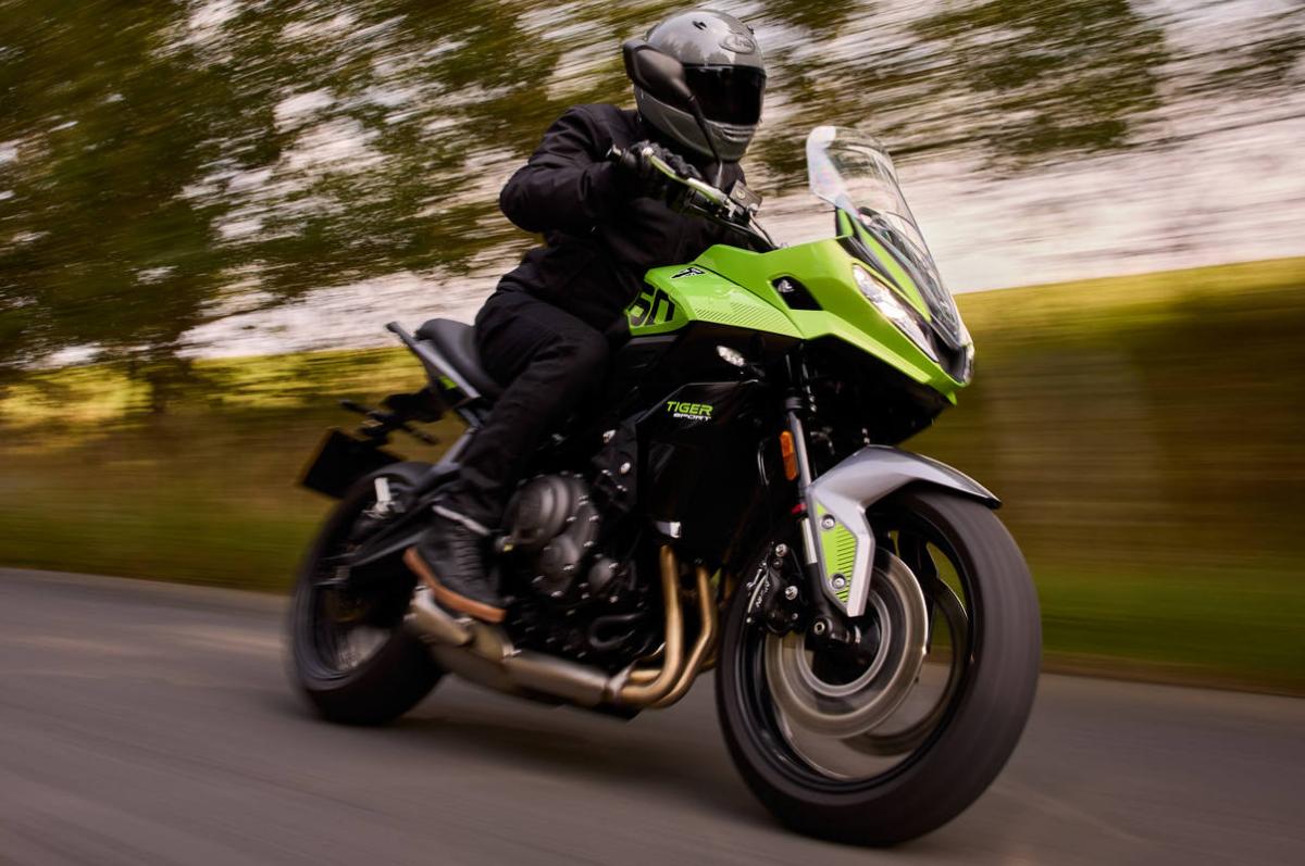 Triumph Tiger Sport 660 2025: la mejor crossover media, al día