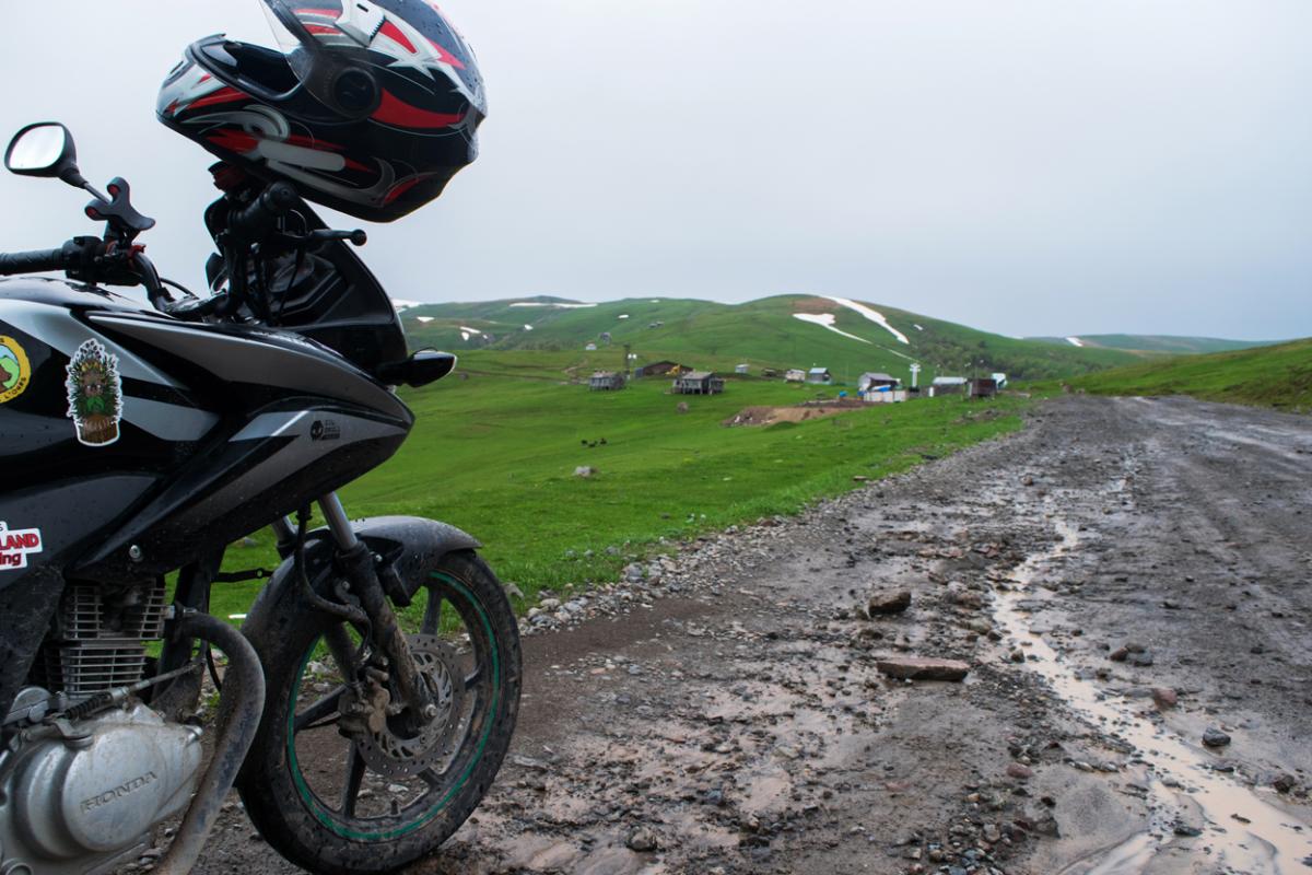 Viaje por Mongolia en una Honda CBF 125