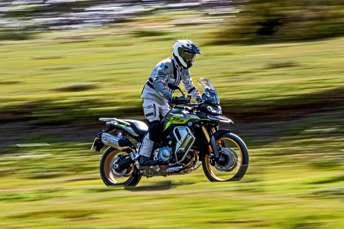 El año 2025 fue el mejor para la moto desde 2008: asignaturas pendientes