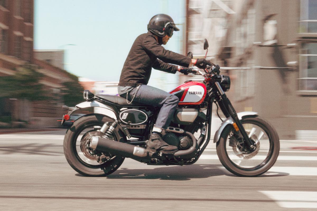Yamaha SCR 950