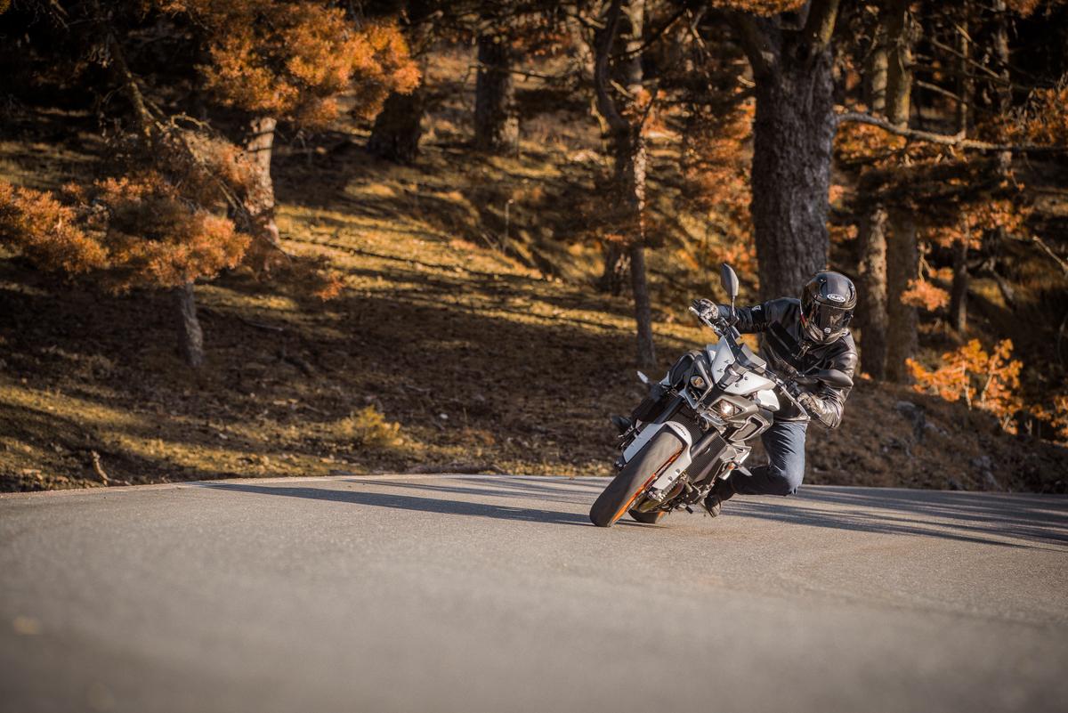Yamaha MT-10: Recreo infinito
