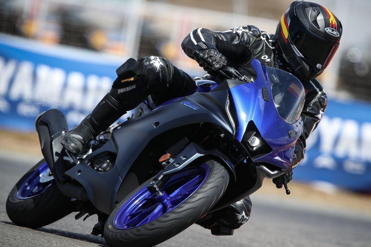 Probamos las Yamaha YZF-R125 y MT125 2023: la pasión no tiene tamaño