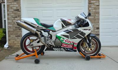 Moto de ensueño: Honda VTR1000 SP o RC51 2002, la V2 anti-Ducati