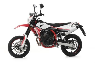 SWM SM125R 2023: Ahora con ABS