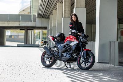 MACBOR regresa a las naked con la Shifter 125 EVO por 2999 euros