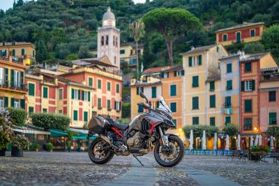 Ducati Multistrada V4 S Grand Tour: preparada para viajar sin añadir nada más