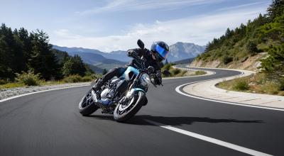 Morbidelli N125V: una naked sin carnet ¡con motor bicilíndrico en V!